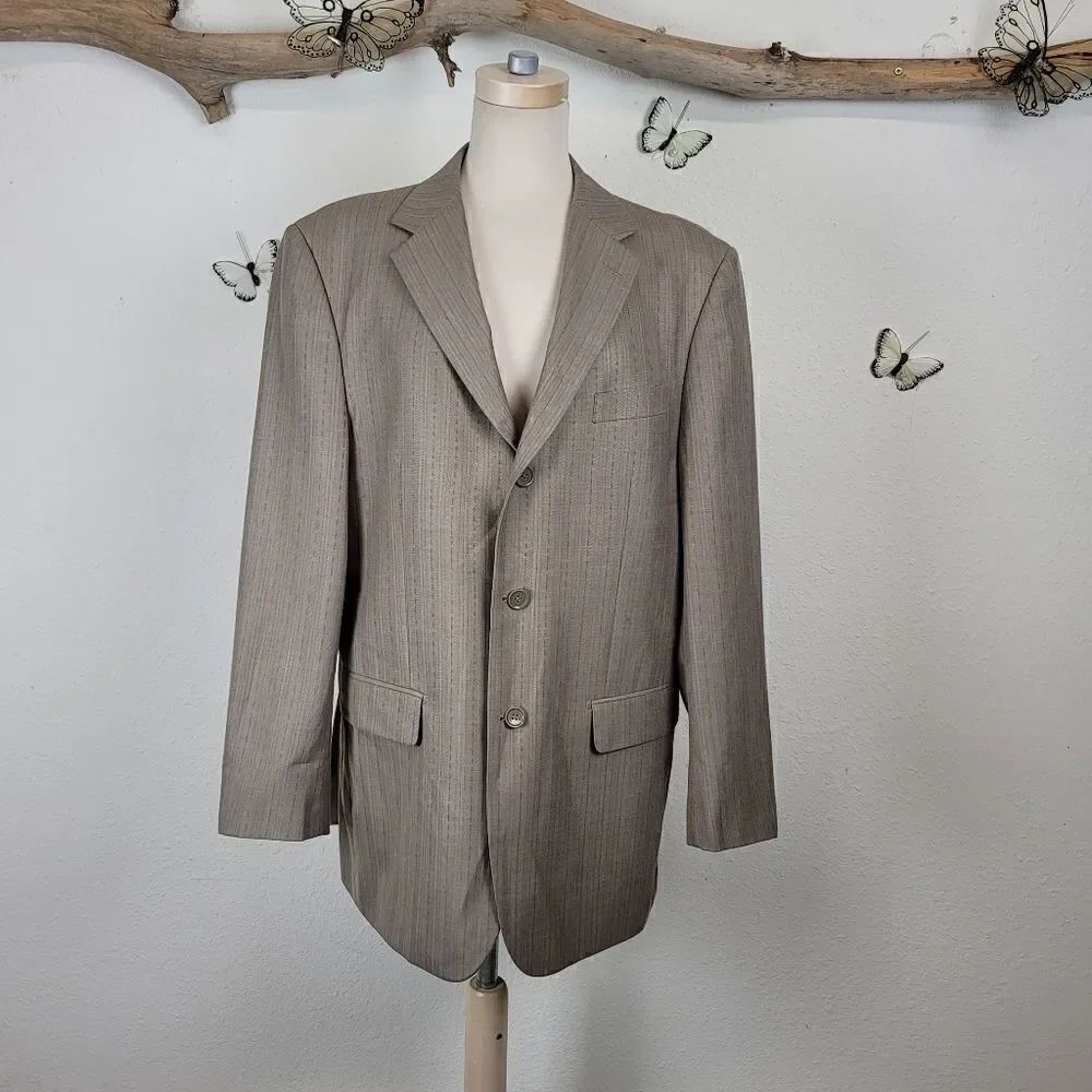 Vicenzi 3 button taupe with blue pinstripe blazer